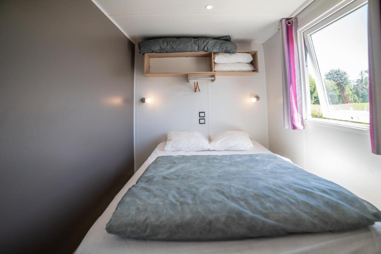 Camping Du Sevron Saint-Etienne-du-Bois  Esterno foto