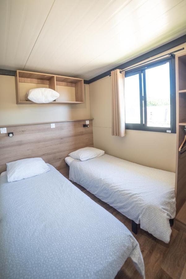 Camping Du Sevron Saint-Etienne-du-Bois  Esterno foto